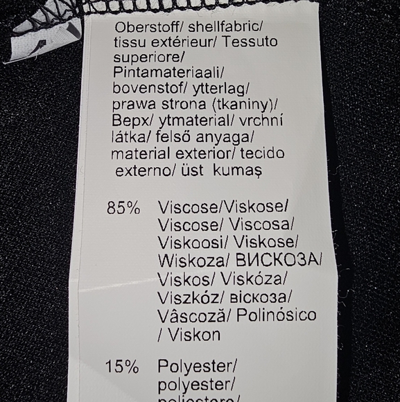 Elegant Black Lace Dress By Venus.  Size 40. - Picture 9 of 10